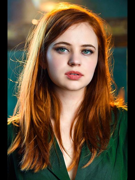 Sierra McCormick Mars Pisces, Mercury Pisces, Leo Mercury, Venus Aries, Sierra Mccormick, Gemini Sun, Aries Moon, Red Hair Woman, Beautiful Red Hair