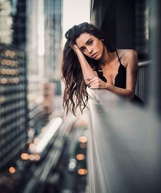 | photographer inspiration | photographer idea | film photography ideas | #Photography #Photographers Rooftop Portrait, Female Portrait Photography, Camera Dslr, Photographer Inspiration, Photographer Camera, Photographie Portrait Inspiration, Dslr Cameras, Portrait Photography Poses, Foto Poses