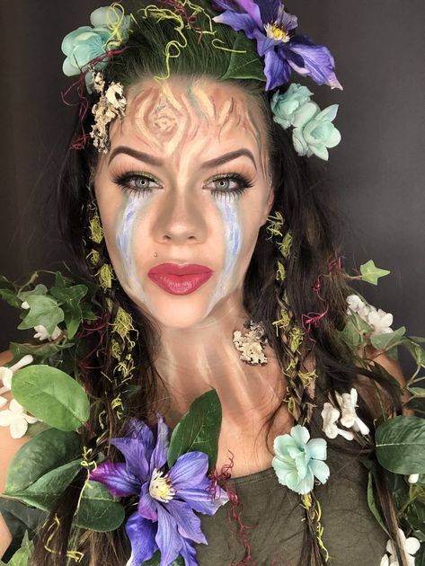 Mother Nature Halloween Makeup Mother Earth Costume Halloween, Mother Nature Hair, Mother Earth Makeup, Mother Nature Outfit, Mother Nature Halloween Costume, Mother Earth Costume, Mother Nature Costume Makeup, Mother Nature Makeup, Mother Nature Costume Halloween