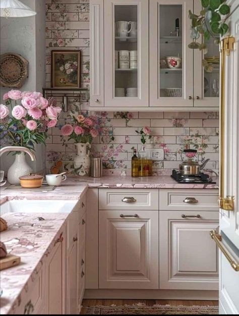 Cute Girly Kitchen, Kitchen Ideas Girly, Soft Kitchen Aesthetic, Pastel Townhouse, Pink Aesthetic Kitchen, Kitchen Ideas Cute, Cutesy Decor, Cottagecore Apartment, Hygge Kitchen