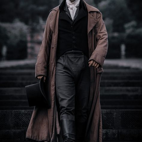 Regency Male Aesthetic, Victorian Detective Outfit, Victorian Gentleman Aesthetic, Victorian Era Aesthetic Men, Detective Aesthetic Outfit Men, Royal Boy Aesthetic, Victorian Man Aesthetic, Victorian Detective Aesthetic, 1800s Aesthetic Male