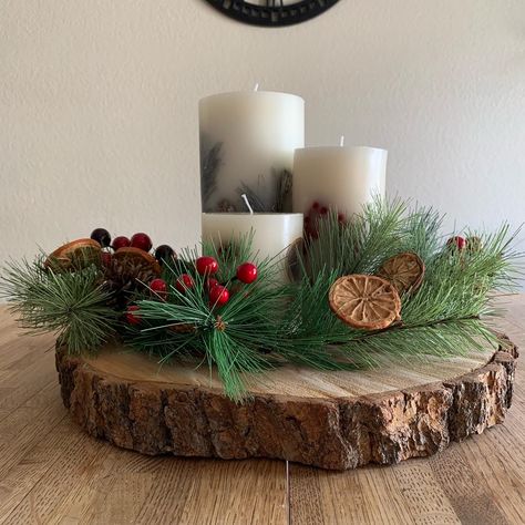 #diy #christmas #centerpieces #yule #yulelog Yule Logs Centerpiece, Diy Yule Log Centerpiece, Wood Centerpieces Christmas, Wood Slice Christmas Centerpiece, Yule Table Decorations, Yule Log Diy, Yule Centerpiece, Log Slice Centerpiece, Christmas Logs Decorations