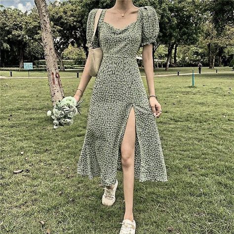 Green Summer Dress, Trend Dress, Womens Clothing Patterns, Fairytale Dress, Causual Outfits, Summer Dress Outfits, Fashion Attire, Cute Summer Dresses, Girls Fashion Clothes