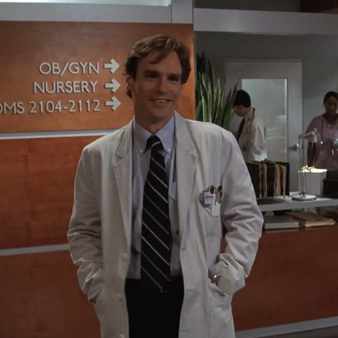 Robert Sean Leonard House, Dr Wilson House, James Wilson House Md, House Md Icon, Hilson Md, House Md Aesthetic, Wilson House Md, James Wilson House, When He Smiles