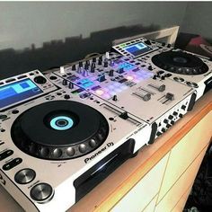 | amazing gadgets | clever gadgets | handy gadgets | gadgets I want | gadgets gifts | gadgets technology | tech gadgets | #technology #technologygadgets Music Mixer, Dj Room, Digital Dj, Dj Sound, Recording Studio Design, Recording Studio Home, Music Studio Room, Music Equipment, Dj Setup