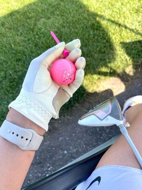 Golfer Girl Aesthetic, Girly Golf Aesthetic, Pink Golf Outfit, Golf Girl Aesthetic, Golfing Aesthetic, Golf Aesthetics, Golf Aesthetic, Golf Girl, Passenger Princess