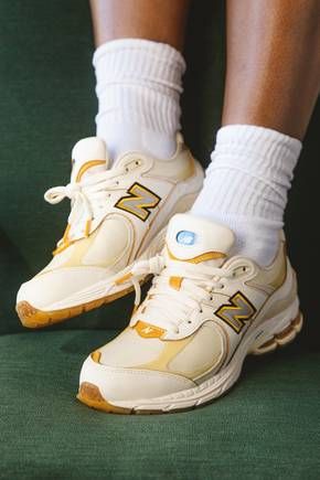 Best Sneaker Releases April 2022 Week 3 | HYPEBEAST New Balance Outfit, New Balance 9060, Outfits Hombre, Logo New, Balance Sneakers, Training Tops, New Balance Sneakers, New Balance Shoes, New Balance Sneaker