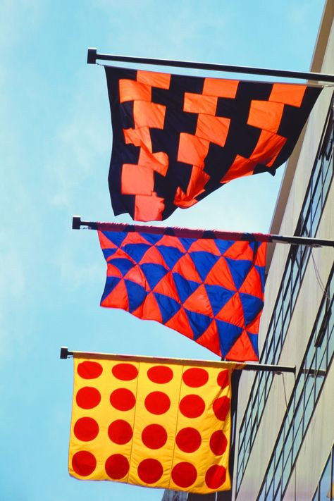 The Museum of Modern Art, New York - Chermayeff & Geismar & Haviv Website Advertising, Geometric Origami, The Museum Of Modern Art, Retro Sign, Flag Art, Museum Of Modern Art, Flag Design, Public Art, Art Plastique