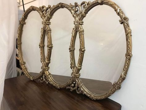 Triple Oval Mirror, Triple Mirrors On Wall, Triple Mirror, Hollywood Regency Mirror, Black Rooms, Mirror Makeover, Closet And Bathroom, Circle Mirror, Beautiful Rooms