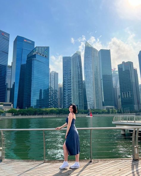 Singapore Spot Photo, Singapore Outfit Aesthetic, Sg Outfit Ideas, Singapore Trip Outfit Ideas, Outfits To Wear In Singapore, Singapore Summer Outfit, Singapore Trip Outfit, What To Wear In Malaysia, Singapore Style Outfits