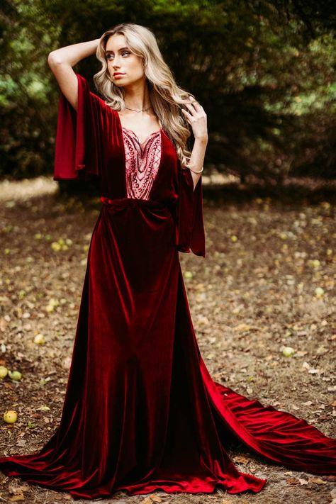 Bella Velvet Dress Magical Dresses for Special Moments - Etsy Red Velvet Wedding Dress, Tiered Dress Formal, Velvet And Lace Dress, Velvet Wedding Dress, Adult Dress, Magical Dress, Bella Dress, Vogue Dress, Velvet Collection