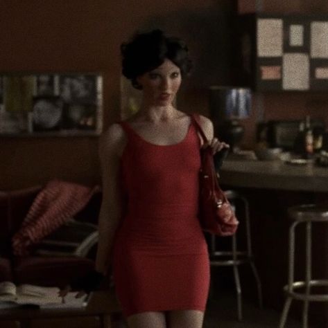 American Mary Aesthetic, Slasher Summer, American Mary, Skin Walker, Movie Classics, Aaliyah Pictures, Movie Fashion, Everything Pink, Red Aesthetic