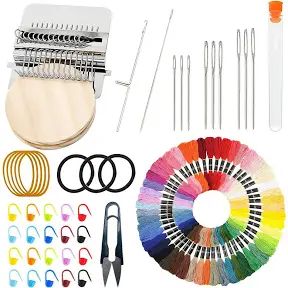 Holes In Clothes, Darning Loom, Small Weaving, Loom Machine, Weaving Tools, Color Embroidery, Weaving Loom, Repair Clothes, Knitting Tools