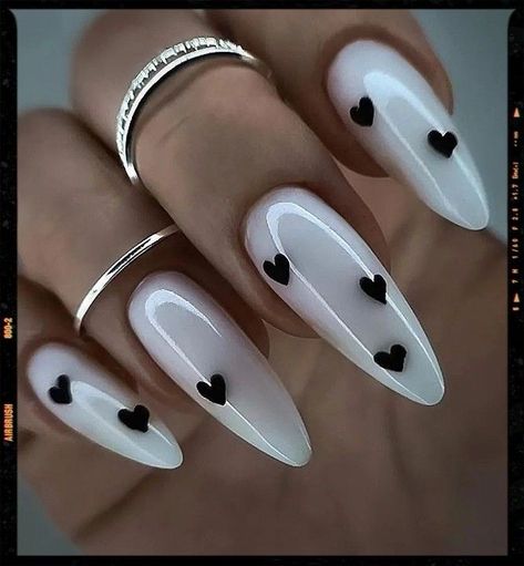 White Chrome Nails, Easy Nail Art Designs, Nails Pastel, Heart Nail Designs, Milky Nails, Basic Nails, Black Hearts, Acrylic Nails Coffin Pink, White Nail Designs