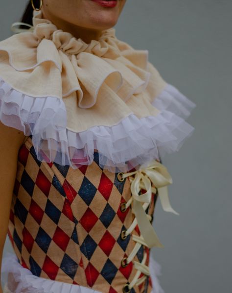 Old circus inspired harlequin #handmade corset 😍 https://kidzandcostumes.etsy.com #oldcircus #vintagecircus #clown #circus #circusfashion #corset #harlequin #costumes #cosplay #halloween2024 #smallbusiness #lovemyjob #mycreations #neckruffle Harlequin Costume Women, Circus Couple Costume, Diy Jester Costume, Clown Outfit Women, Female Jester Costume, Harlequin Fashion, Circus Inspired Outfit, Clown Corset, Clown Costume Aesthetic