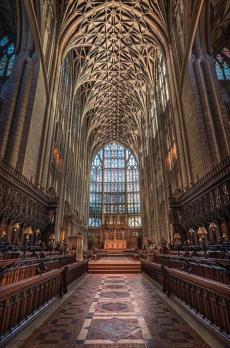 Western Architecture, Pretty Buildings, Gloucester Cathedral, Cathedral Church, Modern Mansion, Gloucester, Wikimedia Commons, Barcelona Cathedral, Worship