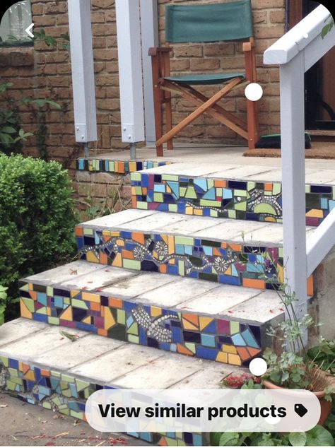 Colorful Staircase, Broken Tile Mosaic, Mosaic Stairs, Staircase Architecture, Mosaic Tiles Crafts, Slate Tiles, Tile Steps, Mosaic Art Diy, Mosaic Garden Art