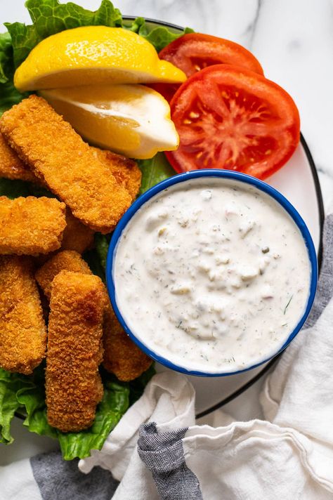 Greek Yogurt Tartar Sauce Greek Yogurt Tartar Sauce, Healthy Tartar Sauce, Sauce With Greek Yogurt, Tartar Sauce, Crab Cakes, Fish And Chips, Seafood Dishes, Roasted Vegetables, Greek Yogurt