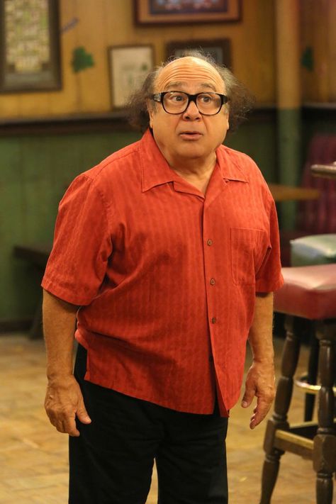 Danny DeVito - Famous Short Men  #shortman Danny Devito Funny, It's Always Sunny In Philadelphia, John Mulaney, Danny Devito, Sunny In Philadelphia, It's Always Sunny, Hottest Guy Ever, Most Beautiful Man