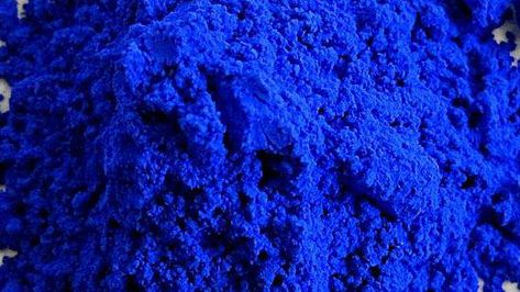 Seven years ago, chemistry researchers accidentally created a brilliant new blue pigment, while testing the electronic properties of chemical compounds. This month, the vivid substance—called YInMn, after the elements yttrium, indium and manganese that compose it—is finally commercially available as paint. Some artists and conservators have already started experimenting with it. Ultramarine Blue, Blue Pigment, Color Test, Mineral Eyeshadow, Blue Dye, Cyan Blue, Hair Brands, Natural Deodorant, Eye Color