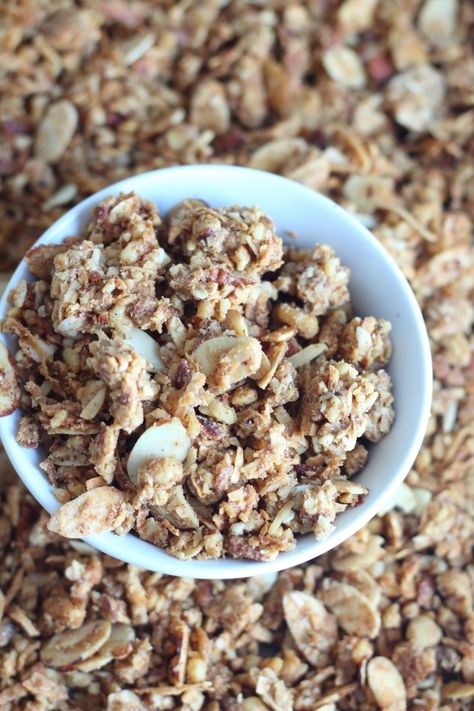 Granola Cereal Recipe, Mom Snacks, Grain Free Granola Recipe, Paleo Granola Recipe, Aip Sweets, Coconut Granola Recipe, Paleo Cereal, Homemade Granola Recipe, Inflammation Recipes