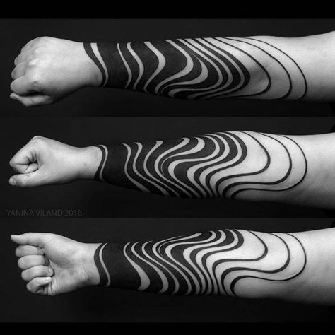 Black Waves, Organic Tattoo, Forearm Band Tattoos, Boho Tattoos, Blackout Tattoo, Tattoo Aesthetic, Graffiti Tattoo, Cool Tattoo, Wrist Tattoos For Guys