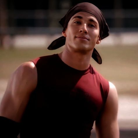 Tyler Tvd, Tyler And Caroline, Tyler Lockwood, Michael Trevino, Bonnie Bennett, Taylor Lautner, Beauty Hair Makeup, Caroline Forbes, Stefan Salvatore