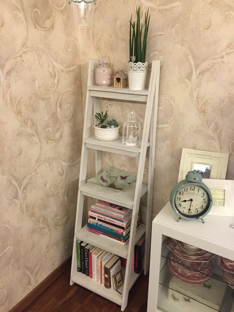 Vintage ladder book case, a very cosy detail of provence interior #ladder #bookcase #shelf #handmade #vintage #provence #cage #books #candle #plants #suculentas Ladder Shelf Bookcase, Ladder Shelf With Books, Ladder Shelf Books, Small Living Room Bookcase, Shelf Ladder Decor Bedroom, Ladder Shelf Bedroom Bedside Tables, Book Ladder Shelf, Storage Shelf Decor, Latter Book Shelf