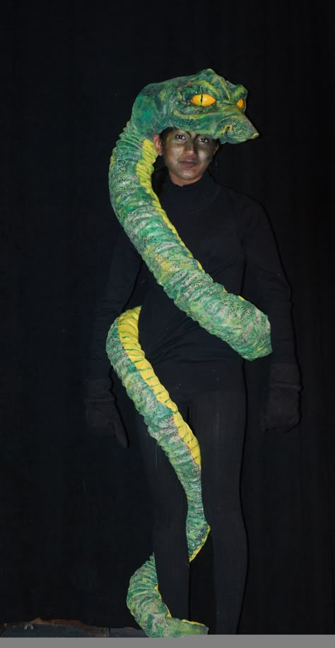 Kaa the Snake from Jungle Book Jungle Book Musical Costumes, Jungle Book Play Costumes, Jungle Book Play, Basilisk Costume, Jungle Theme Costume, Kaa Jungle Book, Jungle Book Costumes, Jungle Costume, Jungle Outfit