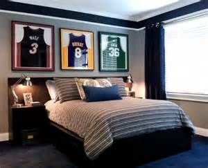 Put old or outgrown jerseys in shadow boxes and hang up in boys room.. Great idea to display jerseyd Cool Girl Rooms, Teenage Room Decor, Teenager Bedroom Boy, Teenage Boy Room, Boy Bedroom Ideas, Boys Room Design, Baseball Room, Boy Room Ideas