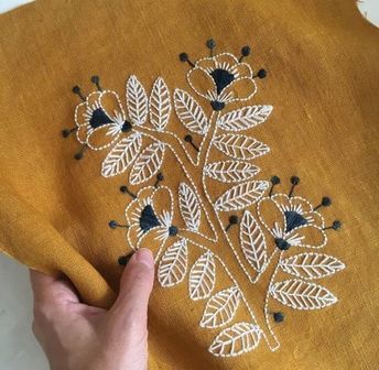 Minimal Flower Embroidery, Silk Ribbon Embroidery Patterns, Redwork Embroidery, Pola Sulam, Brazilian Embroidery, Folk Embroidery, Creative Embroidery, Japanese Embroidery, 자수 디자인