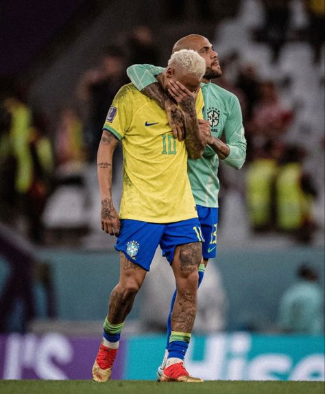 Neymar With World Cup, Neymar World Cup, Kaz Kaan, Brazil World Cup, Word Cup, World Cup 2022, First Game, Neymar Jr, My Photo Gallery