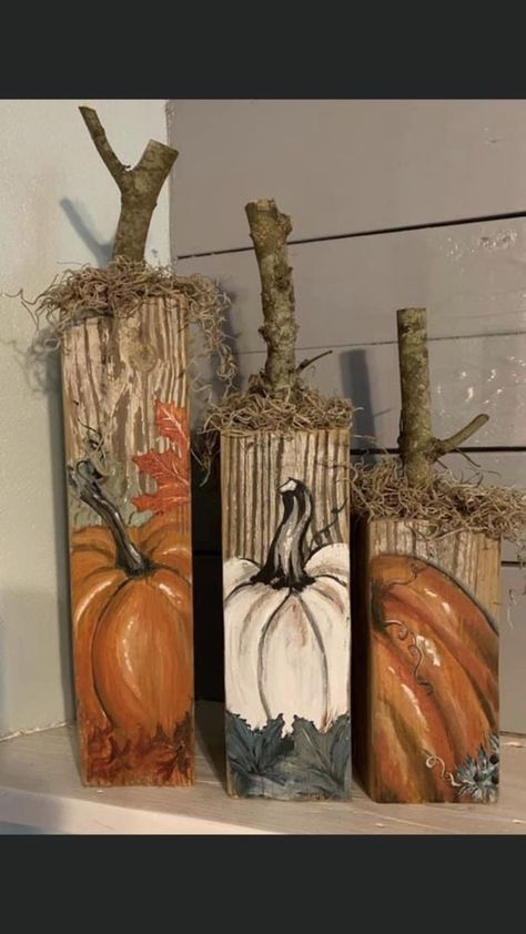 Dekoratívne Vence, Fall Wood Crafts, Fall Pumpkin Crafts, Fall Decor Diy Crafts, Halloween Wood Crafts, Fall Arts And Crafts, Wooden Pumpkins, Fall Deco, Fall Thanksgiving Decor