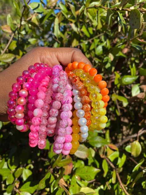 Bracelet Ideas Big Beads, Pretty Beaded Bracelets, Body Jewelry Diy, Bracelet Business, Marble Bracelet, Girly Bracelets, Pandora Bracelet Designs, Colorful Bead Bracelets, Beaded Braclets