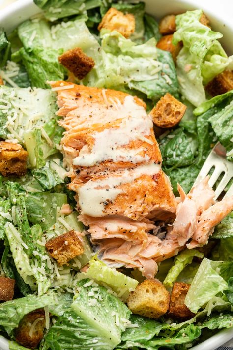 Salmon Caesar Salad Recipes, Smoked Salmon Caesar Salad, Salmon Ceasar, Salmon Caesar Salad, Grilled Salmon Salad, Salmon Salad Recipes, Teriyaki Glaze, Caesar Salad Recipe, Easy Salmon Recipes