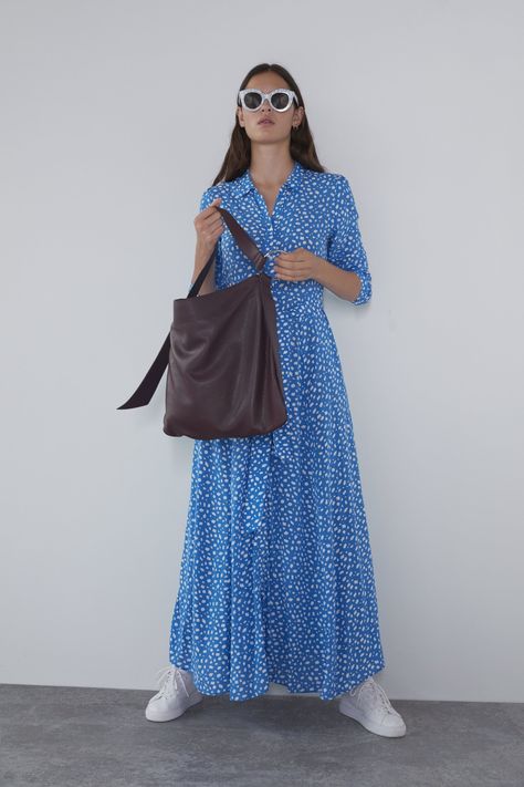 Women's Maxi Dresses | New Collection Online | ZARA United States Long Dresses Casual, Marilyn Dress, Zara Maxi Dress, Black Slip Dress, Zara Fashion, Printed Long Dresses, Long Dress Casual, Maxi Robes, Dinner Outfits