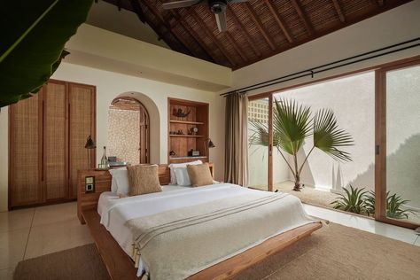 Bali Bedroom, Resort Bed, Bali House, Organic Bedding, Luxury Estate, African Decor, Farmhouse Interior, Tropical Houses, Dream House Exterior