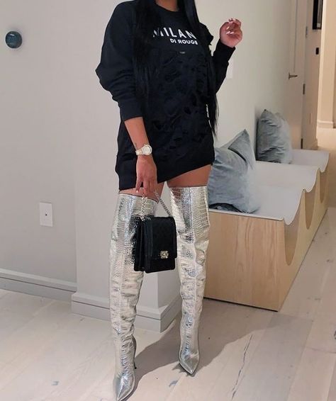 Knee Length Boots Outfit, Metallic Boots Outfit, Long Boots Outfit, Leather Boots Outfit, Thigh High Boots Outfit, Sparkly Boots, Over The Knee Boot Outfit, Knee Boots Outfit, Winter Boots Outfits