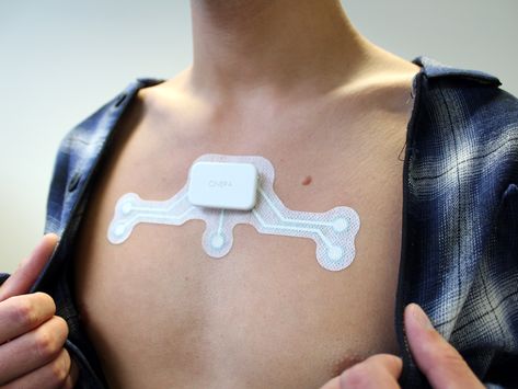 Wearable Patch Uses Machine Learning to Detect Sleep Apnea - IEEE Spectrum Wearable Medical Devices, Sleep Clinic, Medical Device Design, Speculative Design, Sleep Medicine, Skin Patches, Medical Design, Sleep Tracker, Devices Design