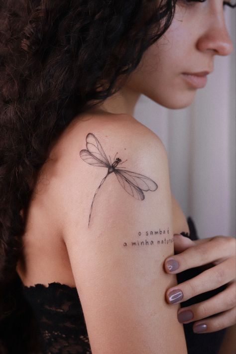 Dragonfly Tattoo Design Inspiration, Dragonfly Shoulder Tattoo, Dragonfly Tattoo Design With Flowers, Dragonfly Tattoo Ideas Unique, Tattoo Dragonfly, Tatuaje Studio Ghibli, Dragonfly Tattoos, Small Dragonfly Tattoo, Dragonfly Tattoo Design