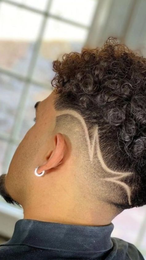 Haircut Designs For Men, Fade Haircut Designs, Hair Designs For Men, Haircuts For 2023, Popular Mens Haircuts, Old Hairstyles, Black Men Haircuts, Hairstyles And Haircuts, Boy Cuts