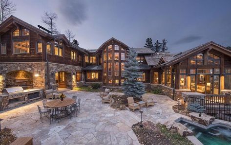 Dream House: Colorado Wood & Stone Mansion (18 Photos) – Suburban Men Log Cabin Mansions, Cabin Mansion, Mansion Homes, Dream House Mansions, Stone Mansion, Mansion Exterior, Dream Mansion, Beaver Creek, Log Cabin Homes