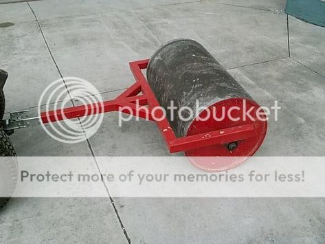 Home Made Lawn Roller Simplicity Tractors, Lawn Roller, Push Mower, Diy Lawn, Diy Water, Seed Company, Snow Blower, Farm Tractor, A Bunny