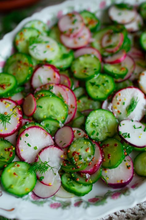 Dewy Dill Delight Radish and Cucumber Salad: Refreshing Spring Side Salad Recipe — Under A Tin Roof Easy Fresh Meals Clean Eating, Refreshing Vegetarian Meals, French Radish Recipes, Breakfast Radish Recipes, Radish Snack Ideas, Recipe With Radishes, Tea Party Salad Ideas, Side Dishes Make Ahead, Fun Salads Healthy