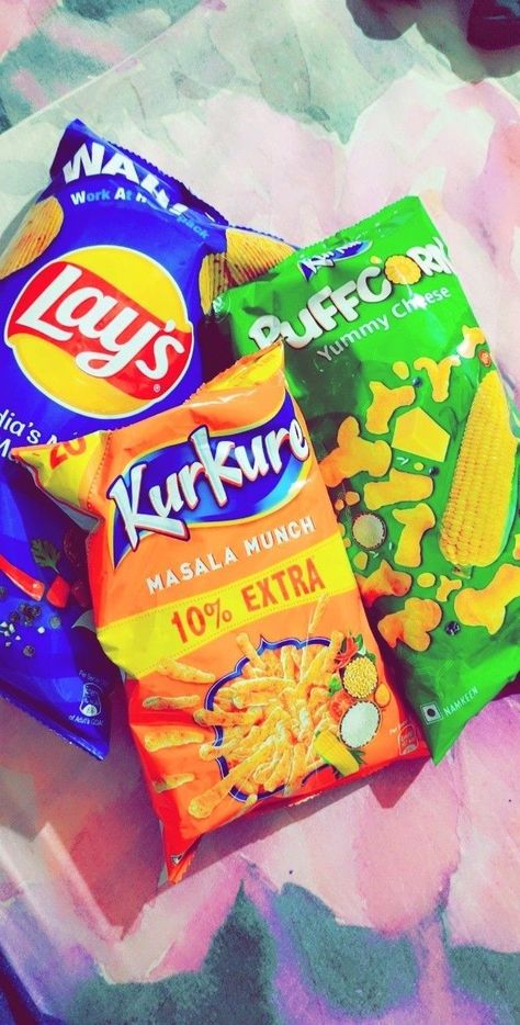 Lays Chips Snap, Kurkure Snap, Eid Ul Fitr Decorations, Lays Flavors, Chocolate Tumblr, Chai Lover, Creative Snaps For Snapchat, Foodie Pics, Foodie Instagram