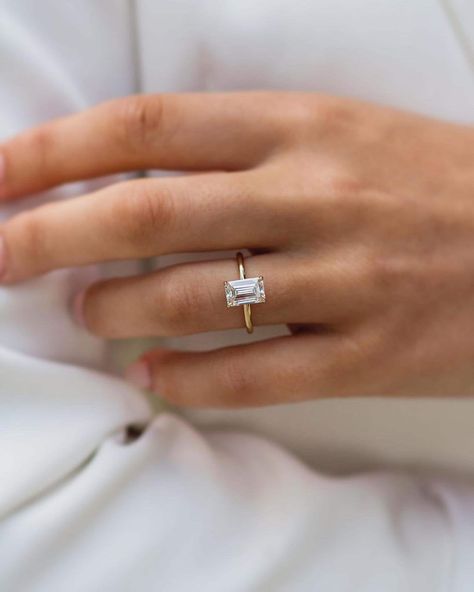 Engagement Ring Minimalist, Emerald Cut Engagement Ring, Emerald Cut Engagement, Minimalist Engagement Ring, Emerald Cut Moissanite, Beautiful Diamond Rings, Emerald Cut Rings, Emerald Engagement Ring Cut, Dream Engagement