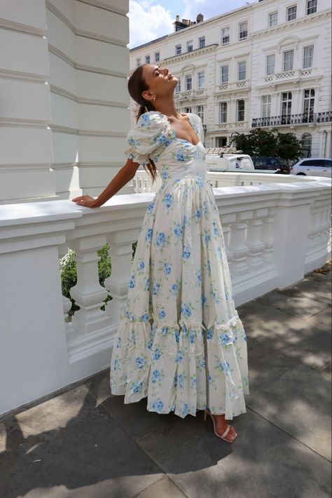 Summer Dresses Puff Sleeve, Pastel Floral Dress Long, Formal Church Dresses, Tea Length Wedding Guest Dress, Jessa Kae Dresses, Easter Dress Prom, Long Dresses Spring, Easter Prom Dress Trend, Park Dress Outfit