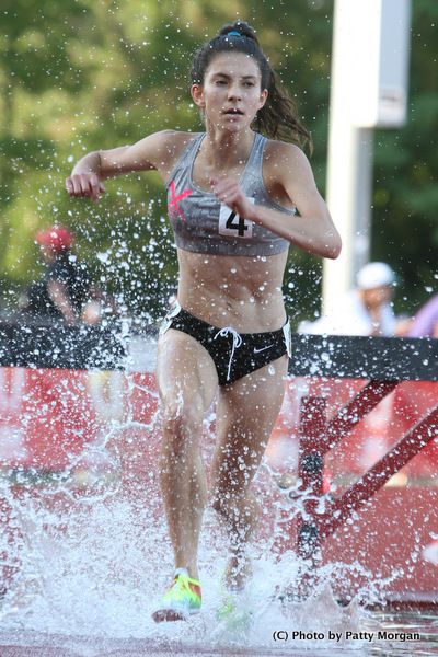 my friend bossing up the steeple chase... Steeple Chase, 10k Marathon, Marathon Running, Pictures Ideas, My Dream, Cross Country, Senior Pictures, My Friend, Track