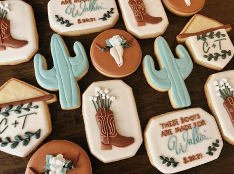 Western Sugar Cookies, Country Cupcakes, Country Cookies, Western Cookies, Fondant Biscuits, Western Bridal Showers, Bridal Cookies, Decorator Frosting, Country Bridal Shower