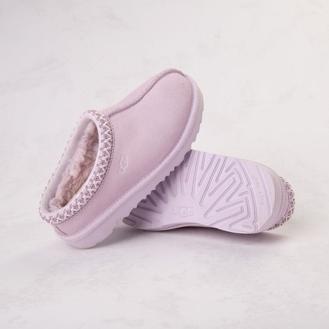 New Uggs, Ugg Store, Ugg Kids, Shoe Size Chart Kids, Ugg Tasman Slippers, Toddler Slippers, Shoes Sneakers Jordans, Ugg Tasman, Ugg Slippers